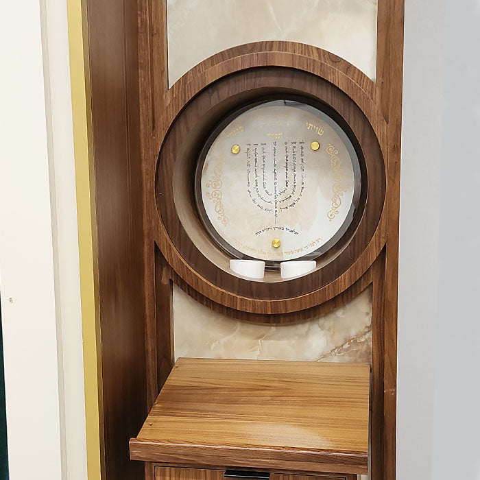 Lamnatziach Tzirus Menorah